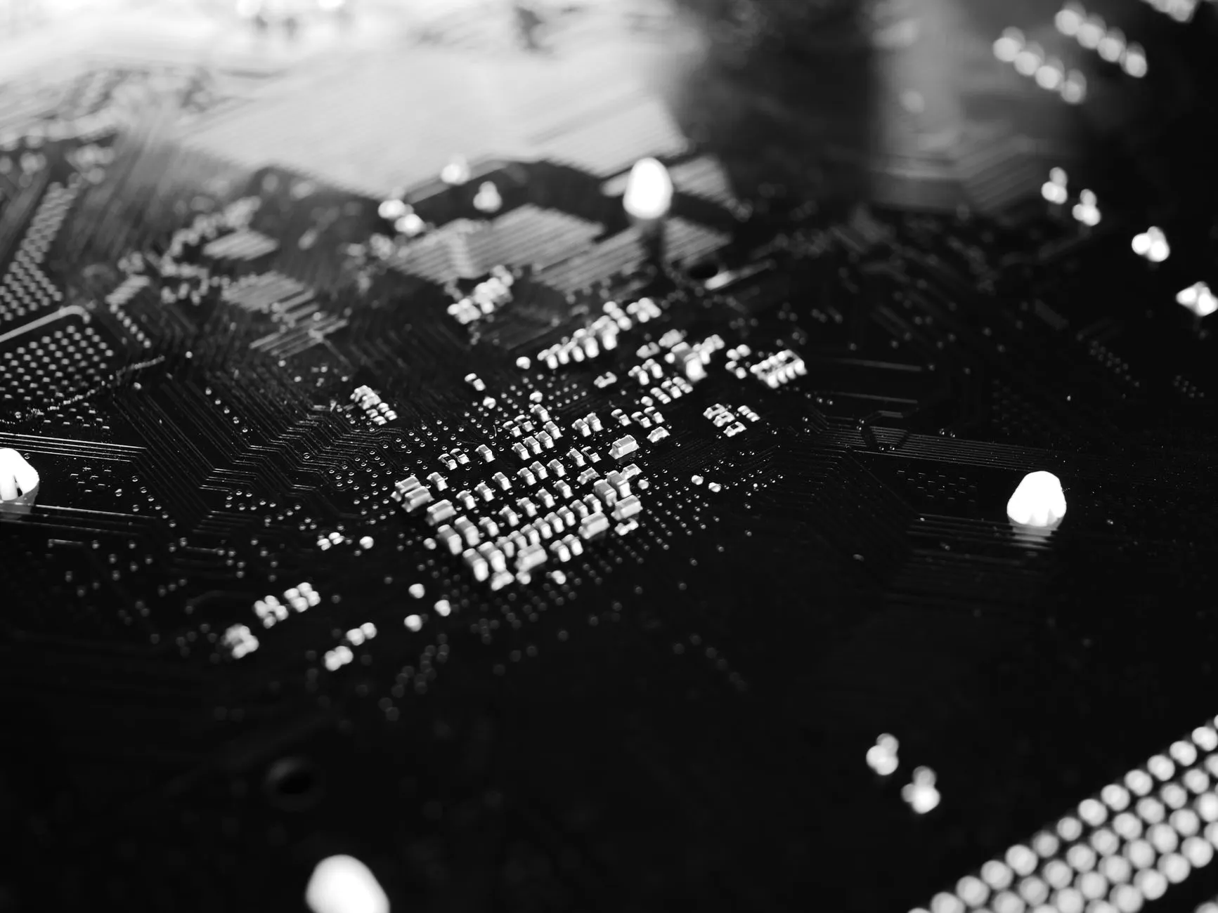 从战略规划到绩效落地：企业管理咨询如何推动组织变革与管控升级