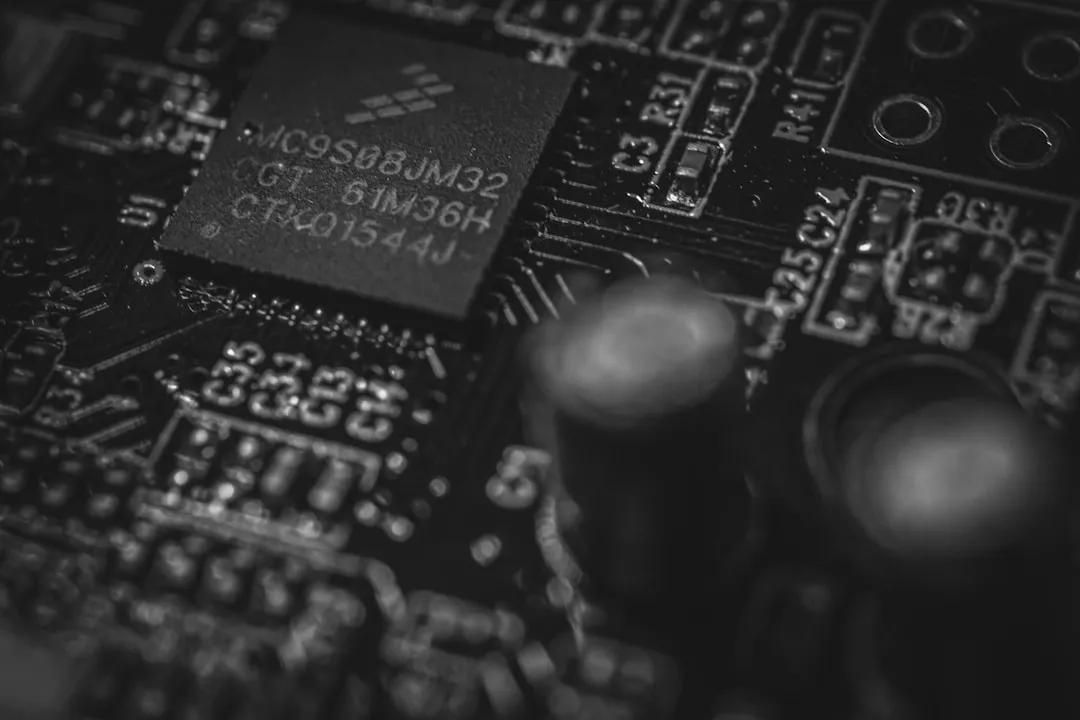 企业管控与战略规划协同：基于流程优化的组织变革实施要点