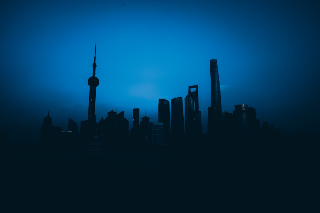 企业战略规划咨询服务如何落地：从目标拆解到执行路径的完整方案